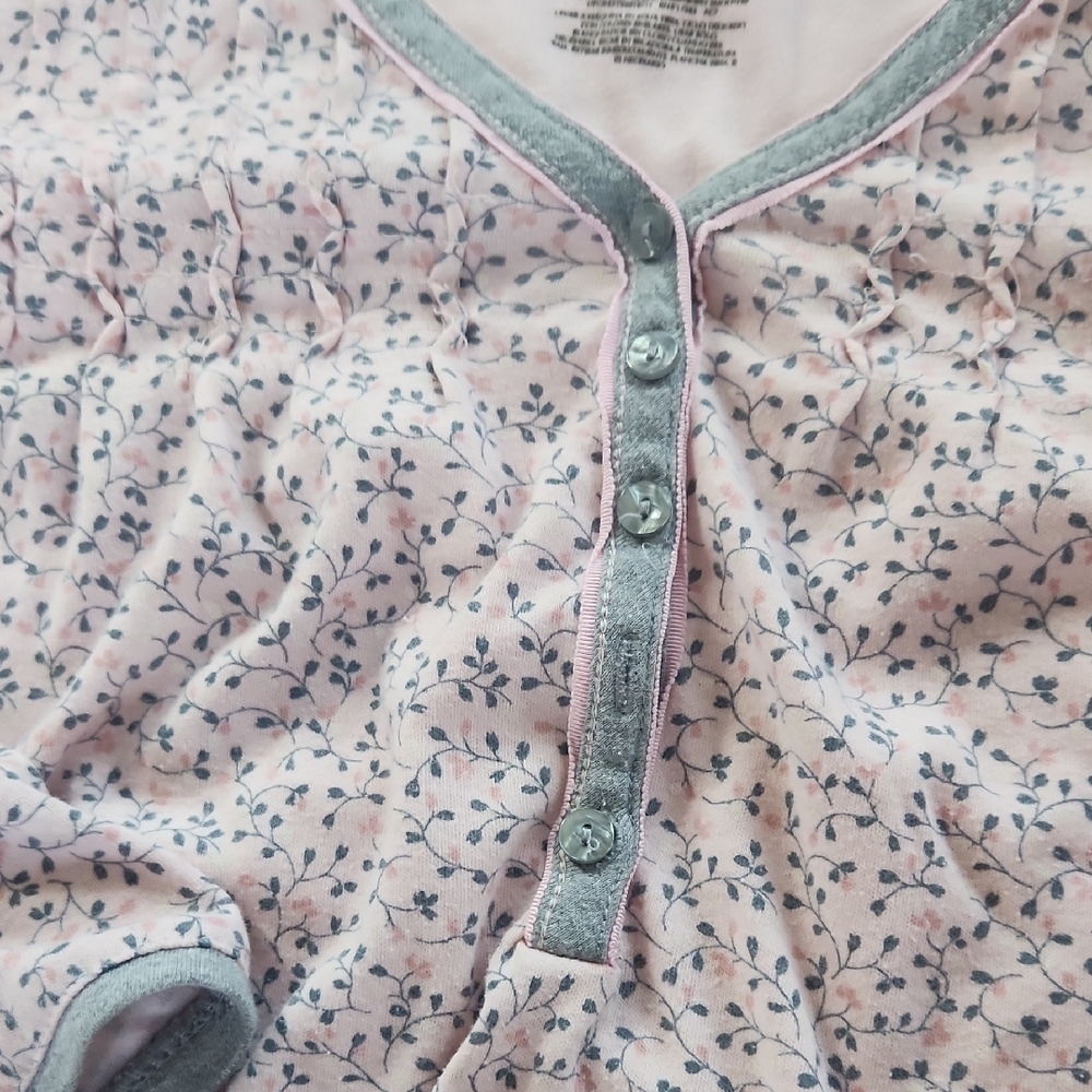 Women's Pink Floral Nightgown long sleeves Large size - Picture 6 of 17